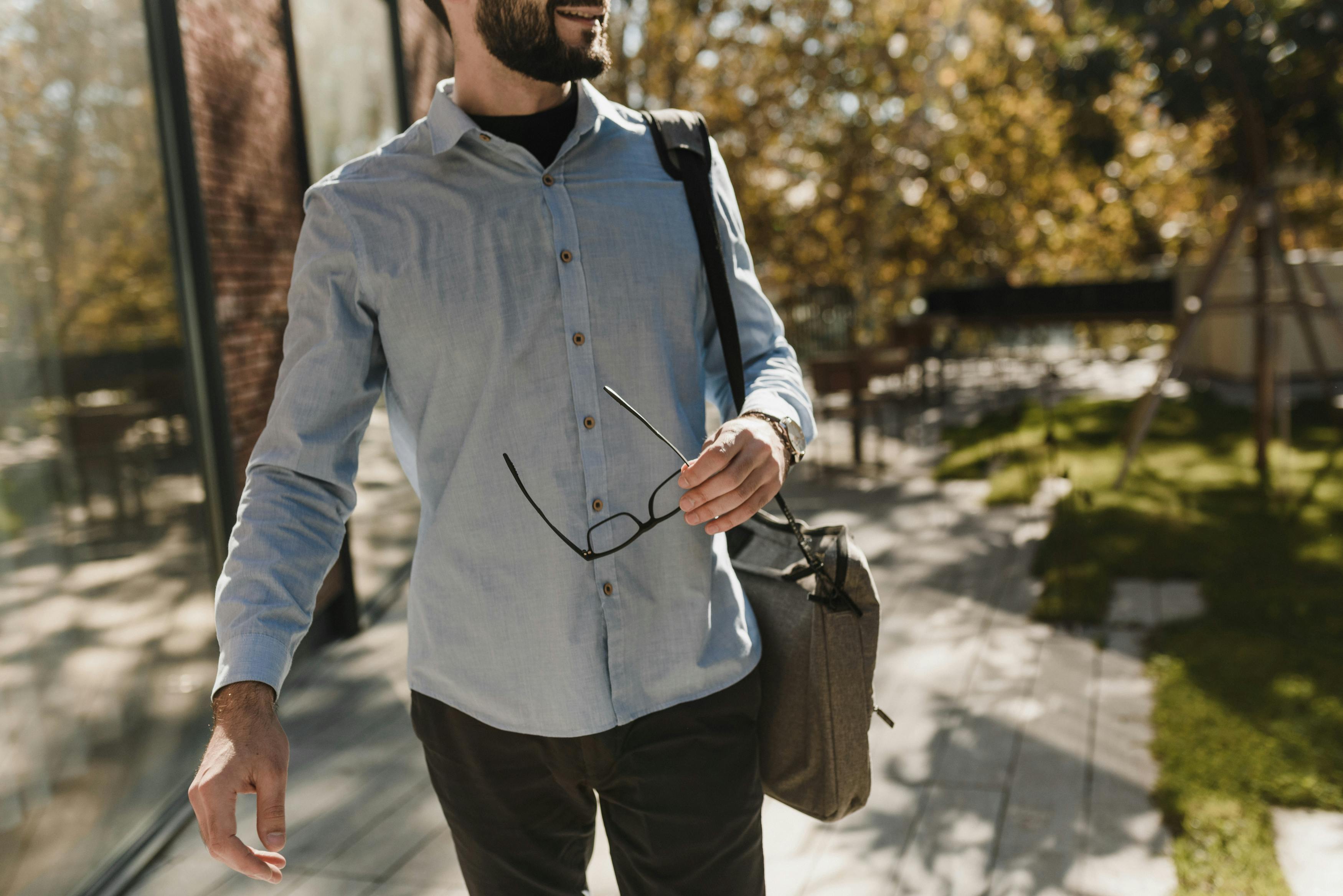 Massive Privacy Concerns With AI Glasses